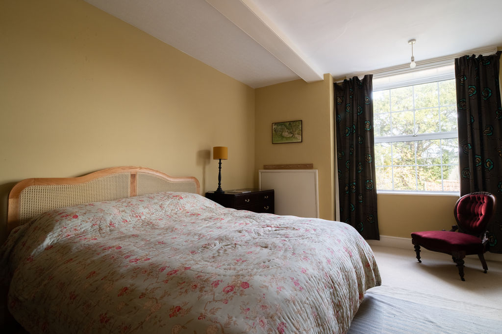 Bedroom- click for photo gallery